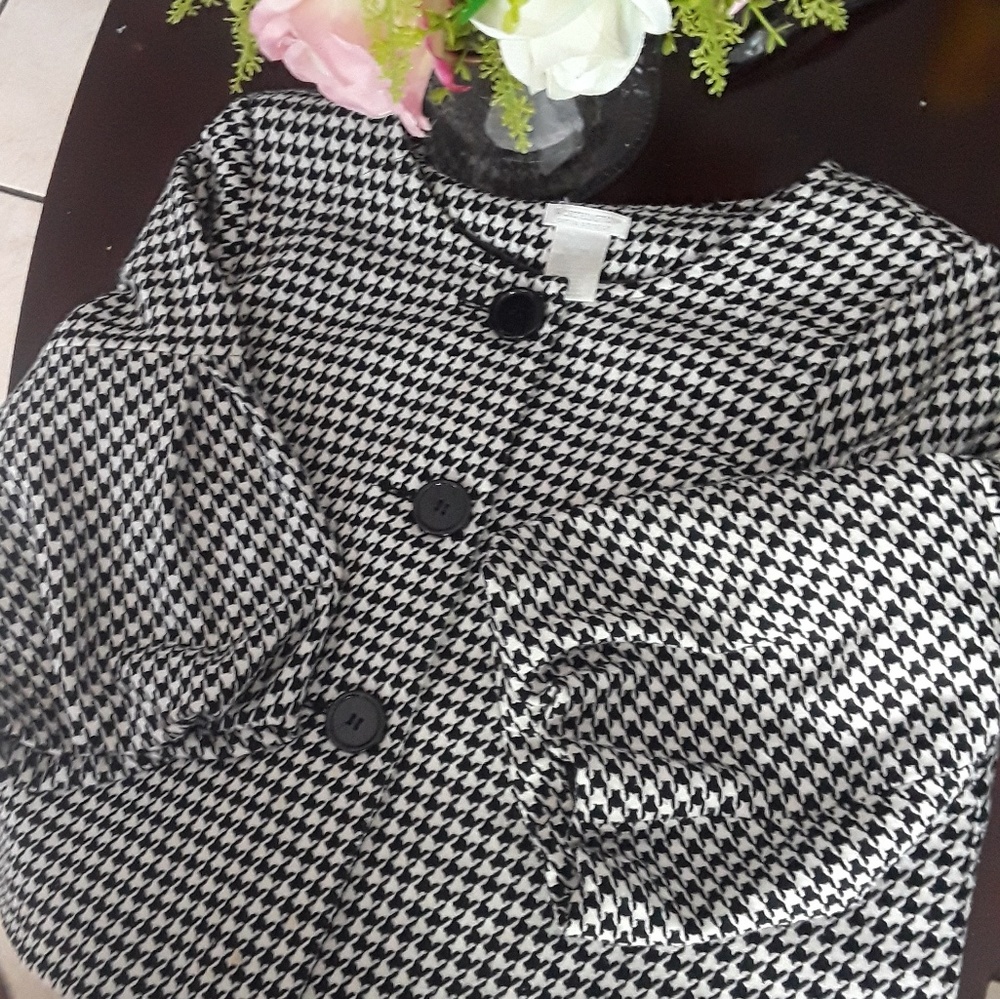 Worthington houndstooth short coat